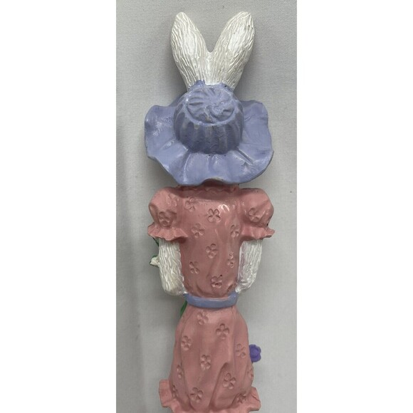 Vintage 1991 Resin Easter Bunny Rabbit Tall Thin Skinny figurine / Spring Flower - Picture 13 of 16